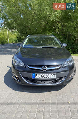 Универсал Opel Astra 2014 в 