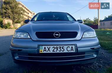 Седан Opel Astra 2006 в Харькове