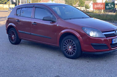 Хэтчбек Opel Astra 2006 в Черновцах