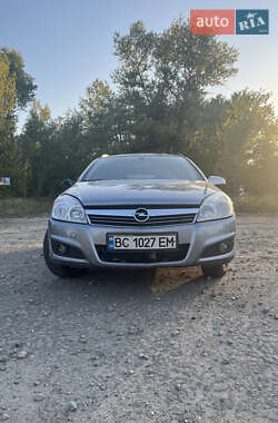 Универсал Opel Astra 2007 в 