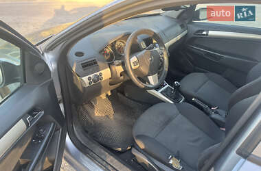 Универсал Opel Astra 2007 в 