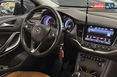 Универсал Opel Astra 2016 в 