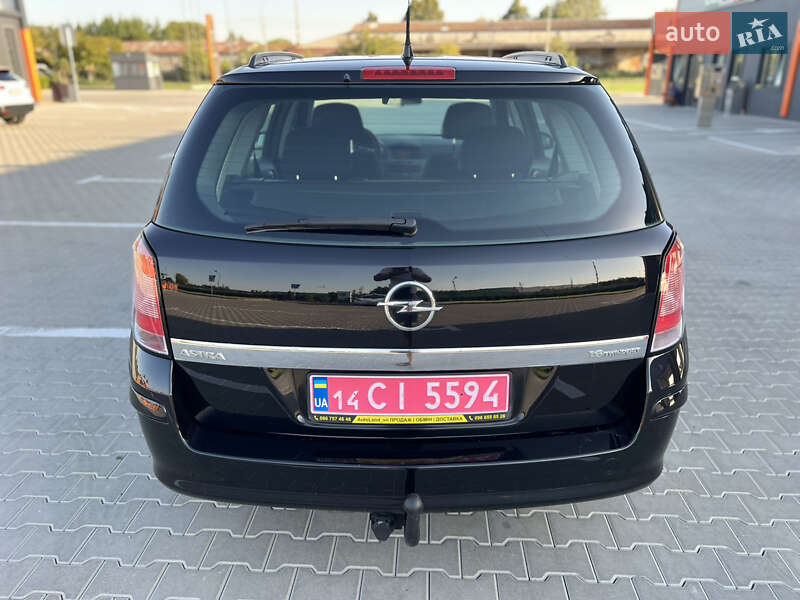 Універсал Opel Astra 2005 в Вінниці