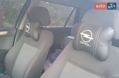 Универсал Opel Astra 2007 в 