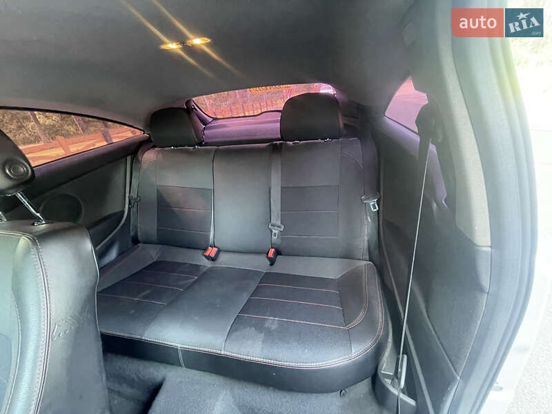 Хэтчбек Opel Astra 2006 в Мене