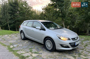 Универсал Opel Astra 2013 в 