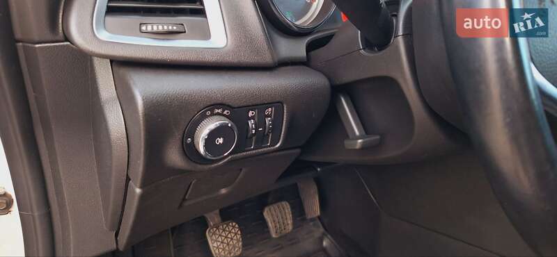 Универсал Opel Astra 2014 в Днепре