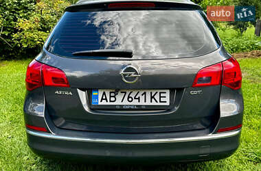 Универсал Opel Astra 2014 в 