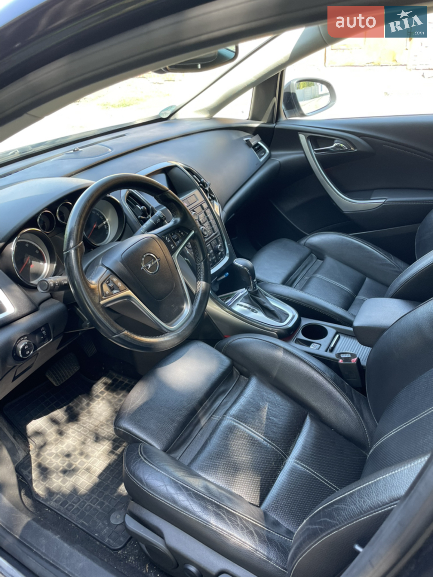 2012 Opel Astra - мініатюра 2