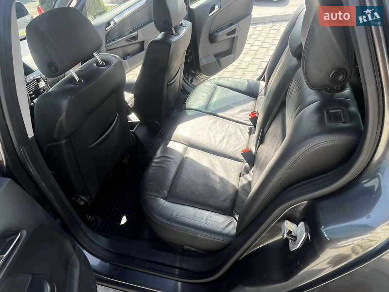 Универсал Opel Astra 2010 в Каменец-Подольском