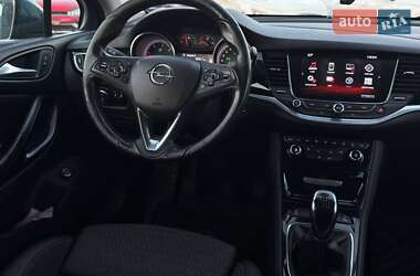 Универсал Opel Astra 2017 в 