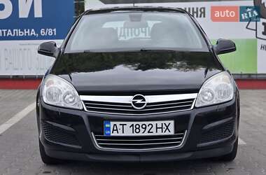 Универсал Opel Astra 2009 в Тернополе