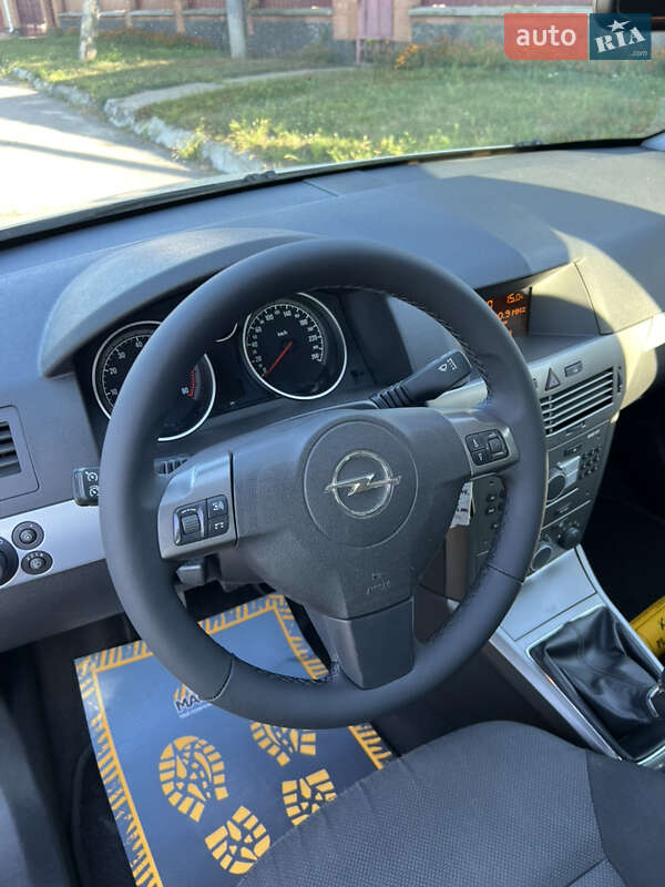 Универсал Opel Astra 2006 в Белой Церкви