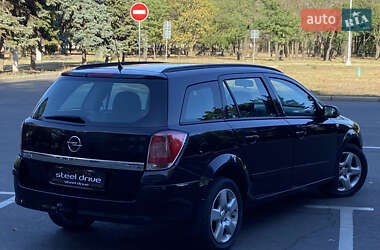 Универсал Opel Astra 2007 в 