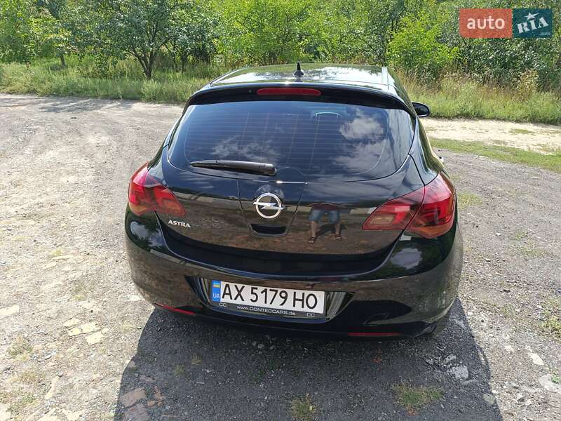 Хэтчбек Opel Astra 2010 в Богодухове фото 6 Хэтчбек Opel Astra 2010 в Богодухове