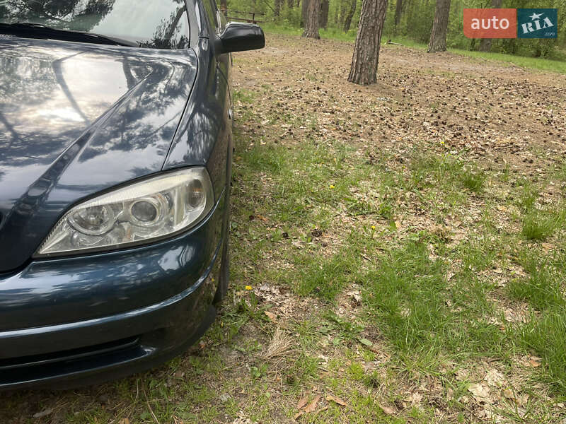 Хетчбек Opel Astra 2002 в Житомирі