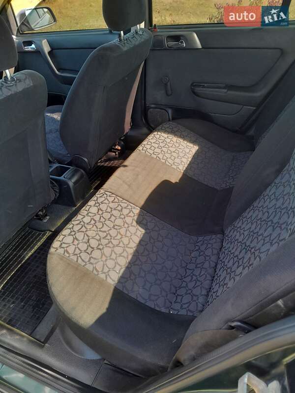Седан Opel Astra 2004 в Ланівці фото 3 Седан Opel Astra 2004 в Ланівці