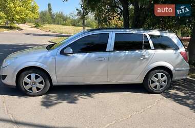 Универсал Opel Astra 2009 в 