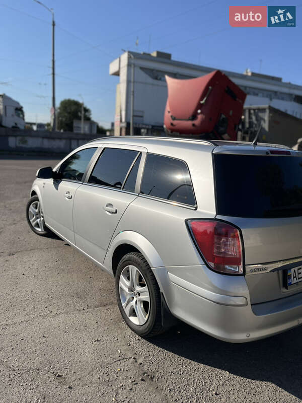 Универсал Opel Astra 2010 в Днепре фото 4 Универсал Opel Astra 2010 в Днепре