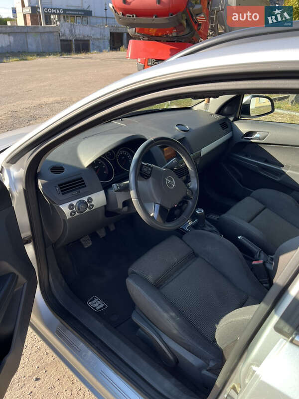 Универсал Opel Astra 2010 в Днепре фото 10 Универсал Opel Astra 2010 в Днепре