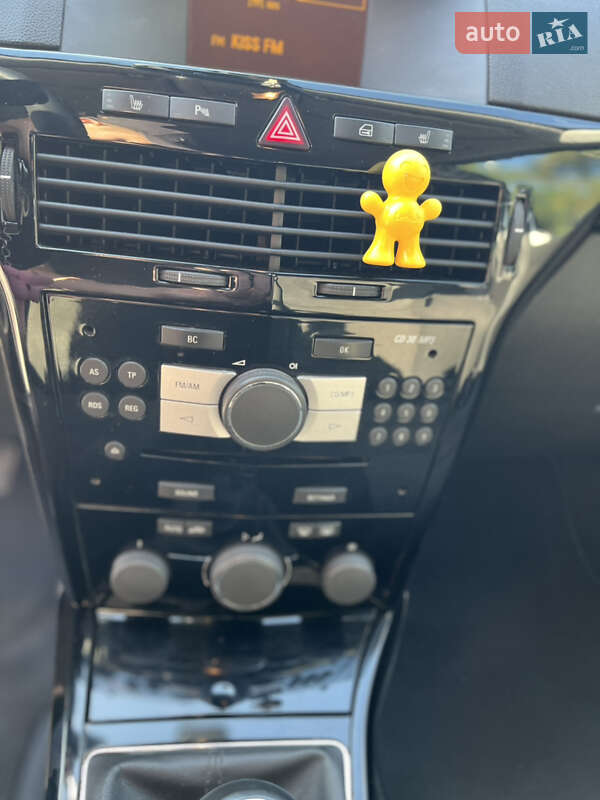 Универсал Opel Astra 2010 в Днепре фото 19 Универсал Opel Astra 2010 в Днепре