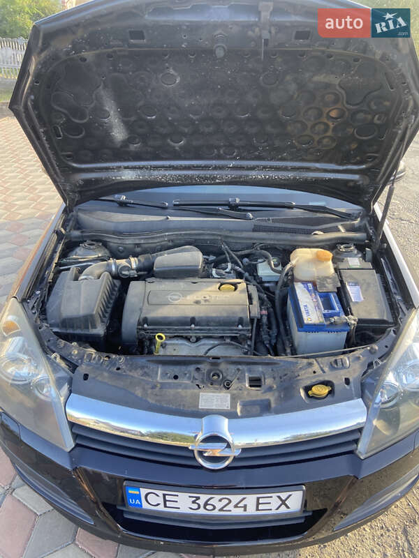 Хетчбек Opel Astra 2006 в Чернівцях
