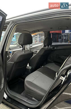 Универсал Opel Astra 2005 в 