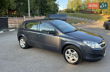 Хетчбек Opel Astra 2007 в Рівному