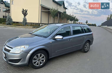 Универсал Opel Astra 2008 в Рожище