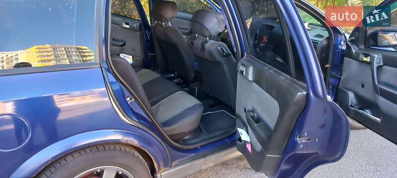 Универсал Opel Astra 2004 в Киеве