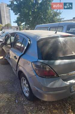 Хэтчбек Opel Astra 2007 в 