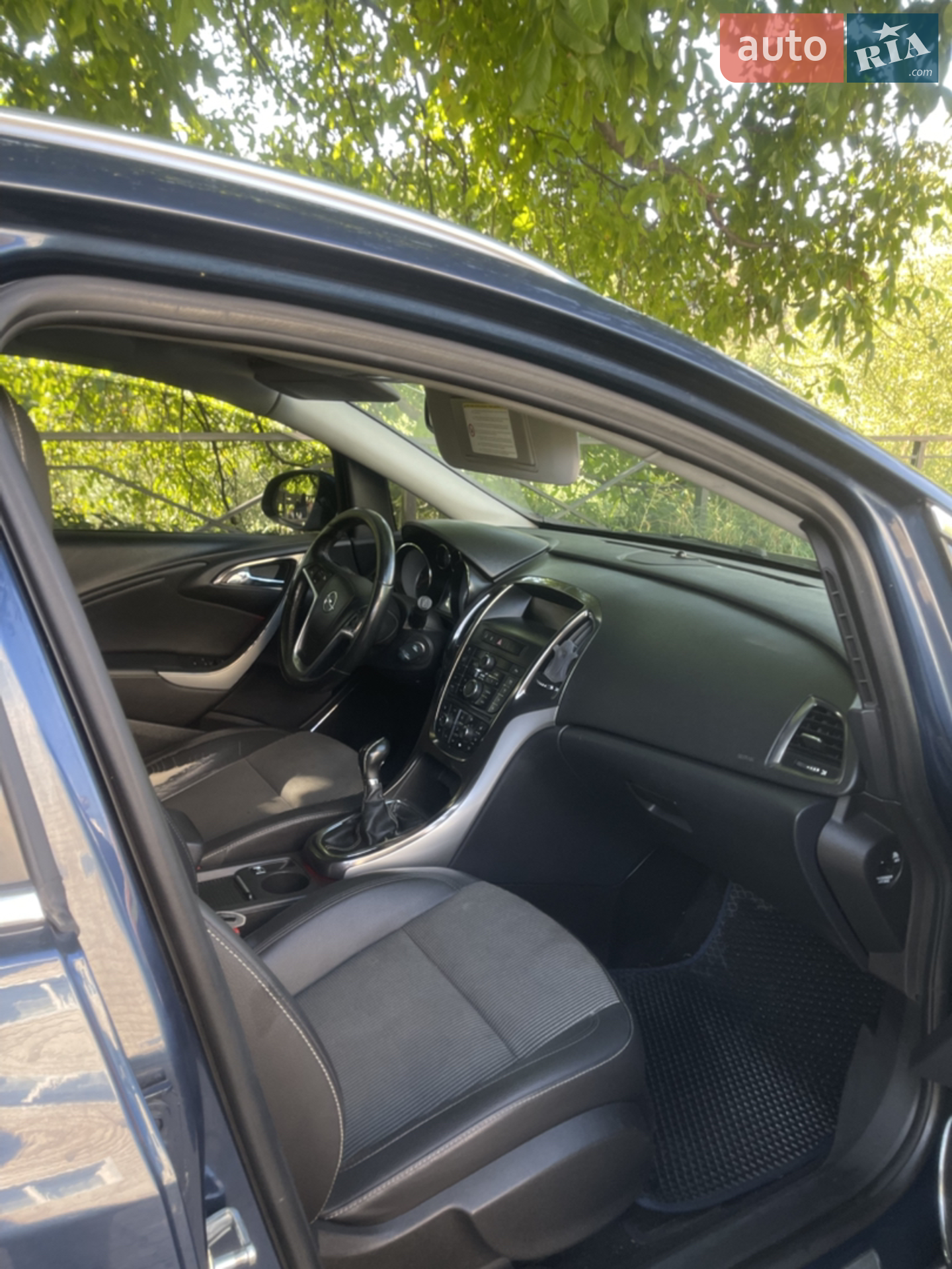 2010 Opel Astra - мініатюра 19