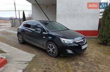 Хетчбек Opel Astra 2011 в Чернівцях