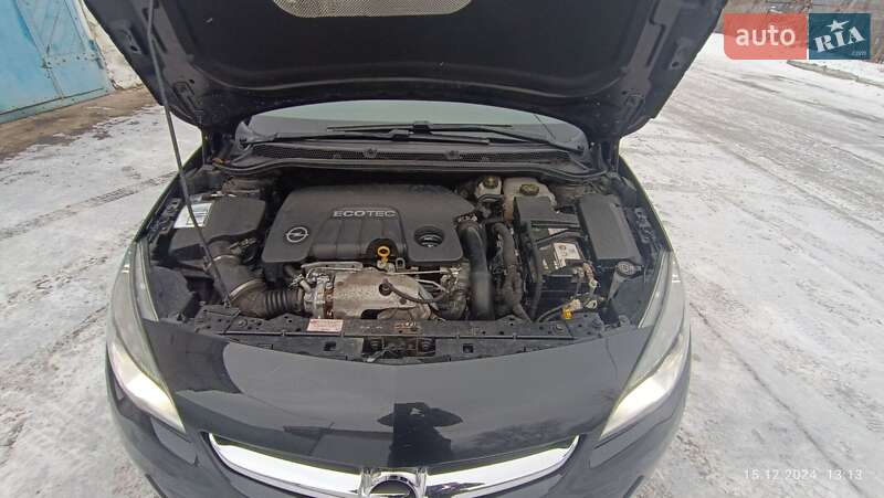 Універсал Opel Astra 2015 в Яготині