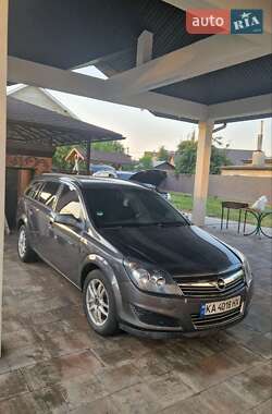 Универсал Opel Astra 2009 в Киеве