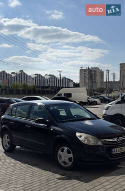 Хэтчбек Opel Astra 2007 в Киеве