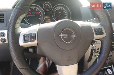 Хэтчбек Opel Astra 2007 в Одессе