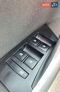 Универсал Opel Astra 2011 в 