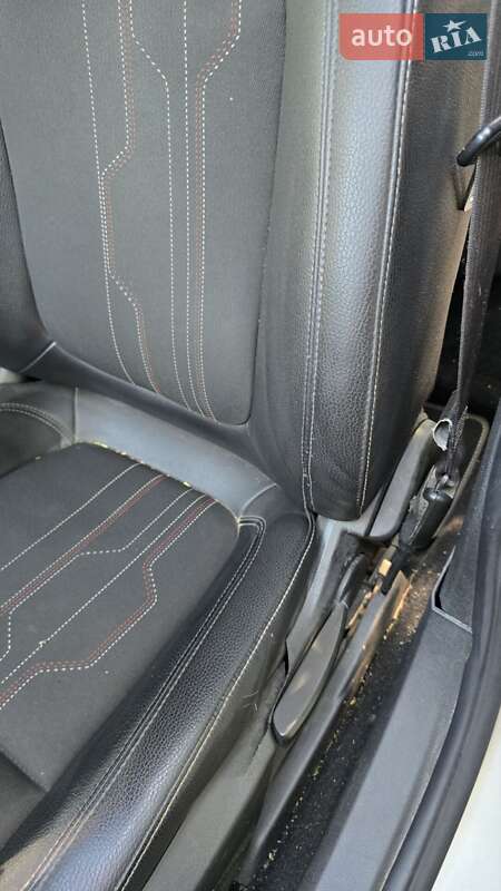 Універсал Opel Astra 2012 в Борисполі
