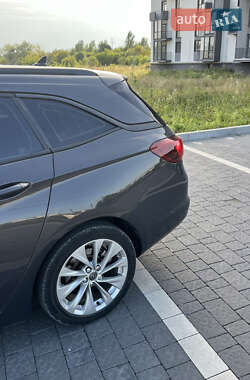 Универсал Opel Astra 2016 в 
