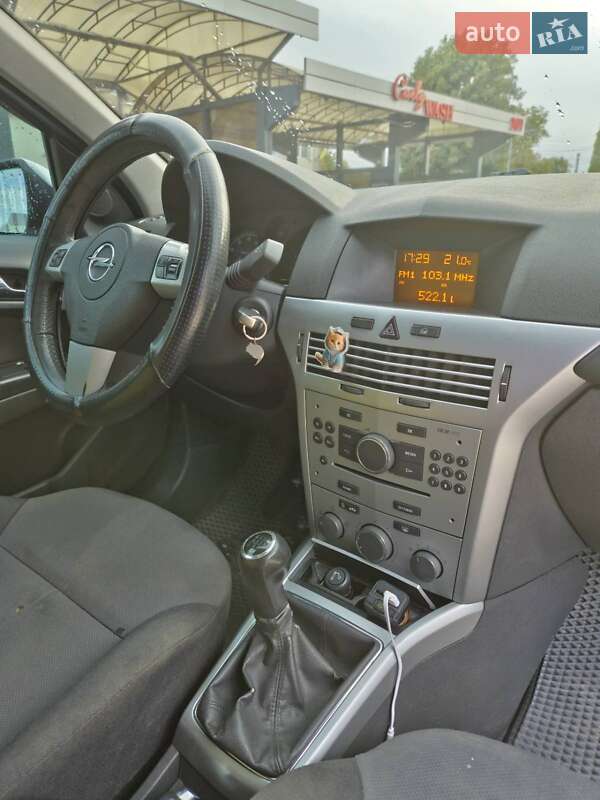 Хетчбек Opel Astra 2013 в Миколаєві