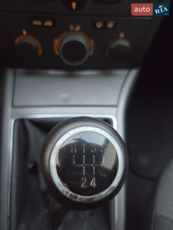 Универсал Opel Astra 2006 в Фастове