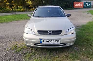 Седан Opel Astra 2008 в 
