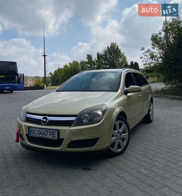 Універсал Opel Astra 2004 в Львові