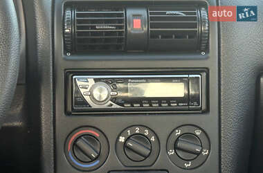 Седан Opel Astra 2007 в 