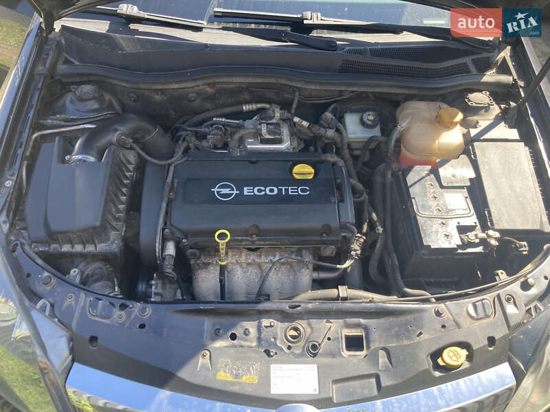 Универсал Opel Astra 2008 в Черкассах