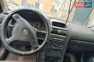 Универсал Opel Astra 1999 в 
