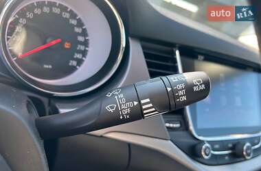 Универсал Opel Astra 2017 в 