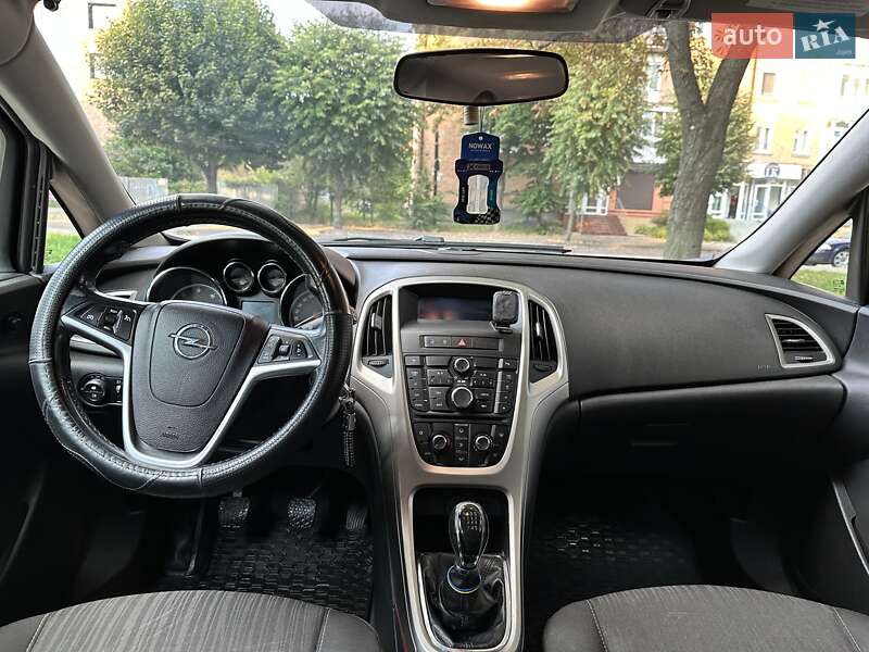 Хэтчбек Opel Astra 2010 в Белой Церкви