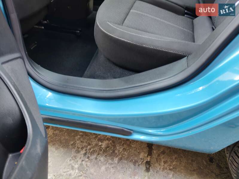 Універсал Opel Astra 2012 в Львові